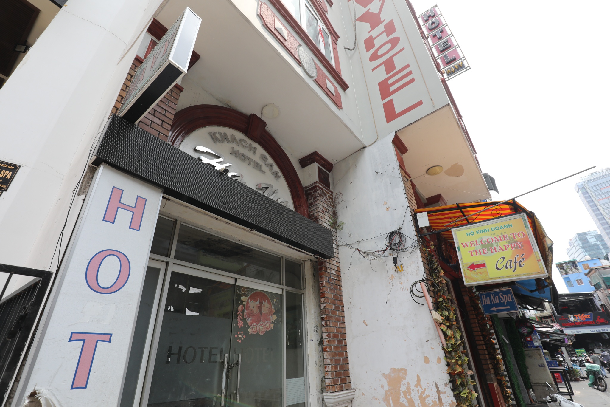 dong cua,  Bui Vien,  trung tam anh 7