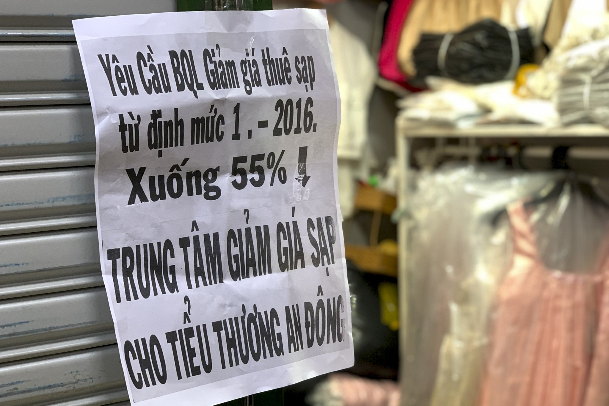 y kien,  tieu thuong,  bieu tinh anh 4