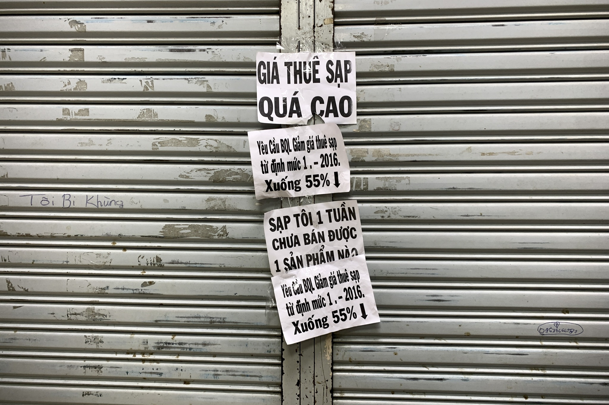 y kien,  tieu thuong,  bieu tinh anh 2