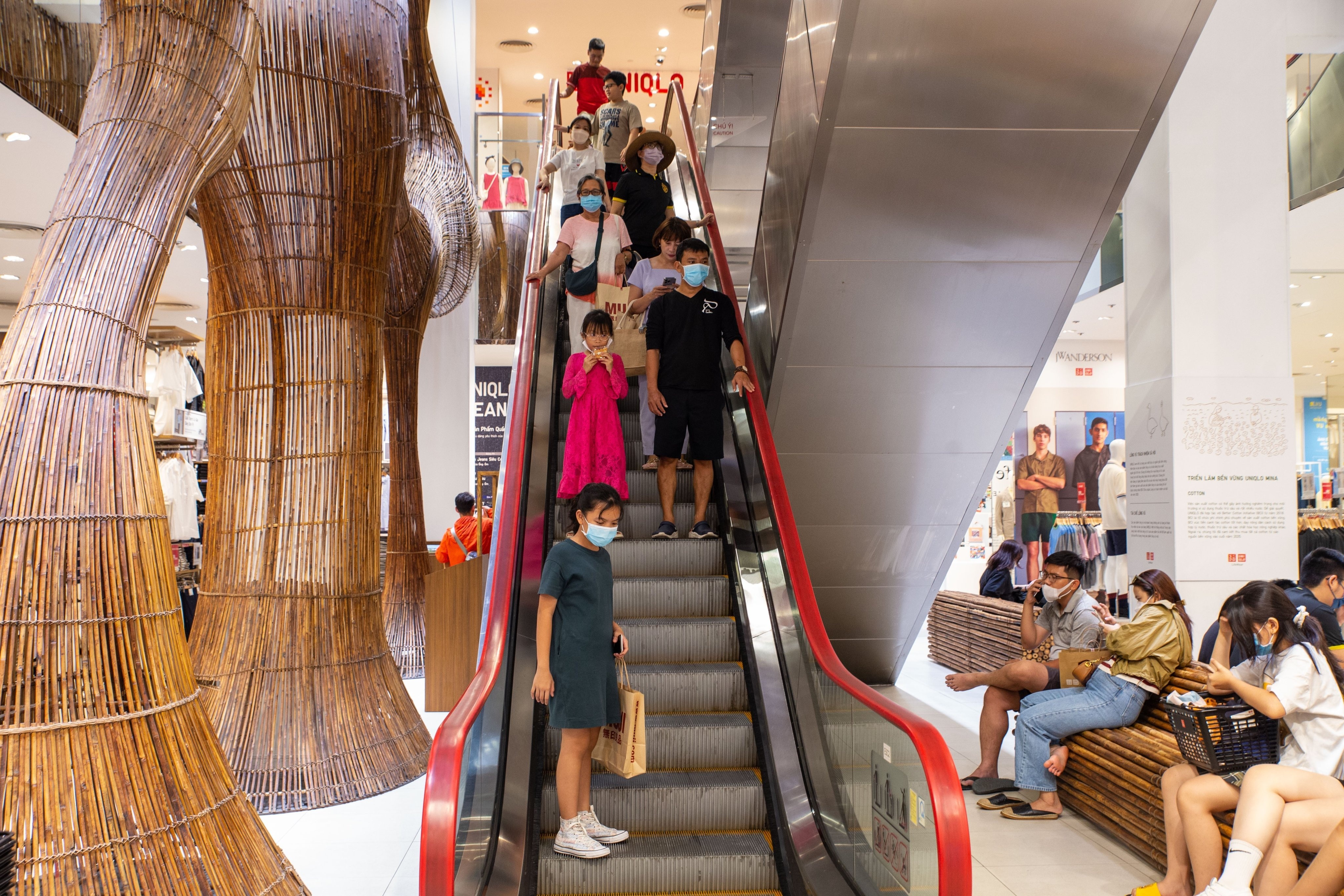 Muji,  UNIQLO,  vang ve anh 4