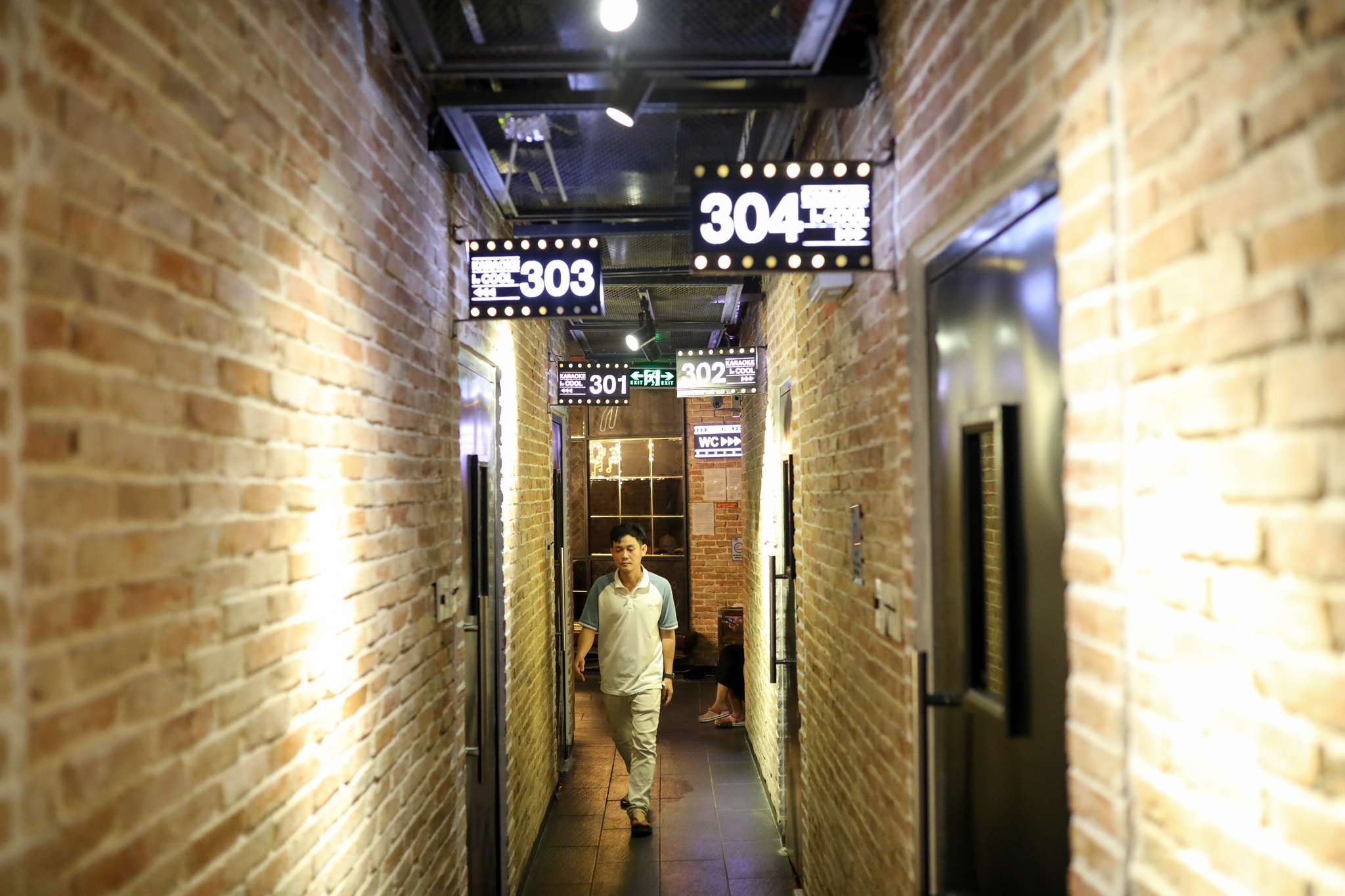 mo cua,  PCCC,  chay anh 4