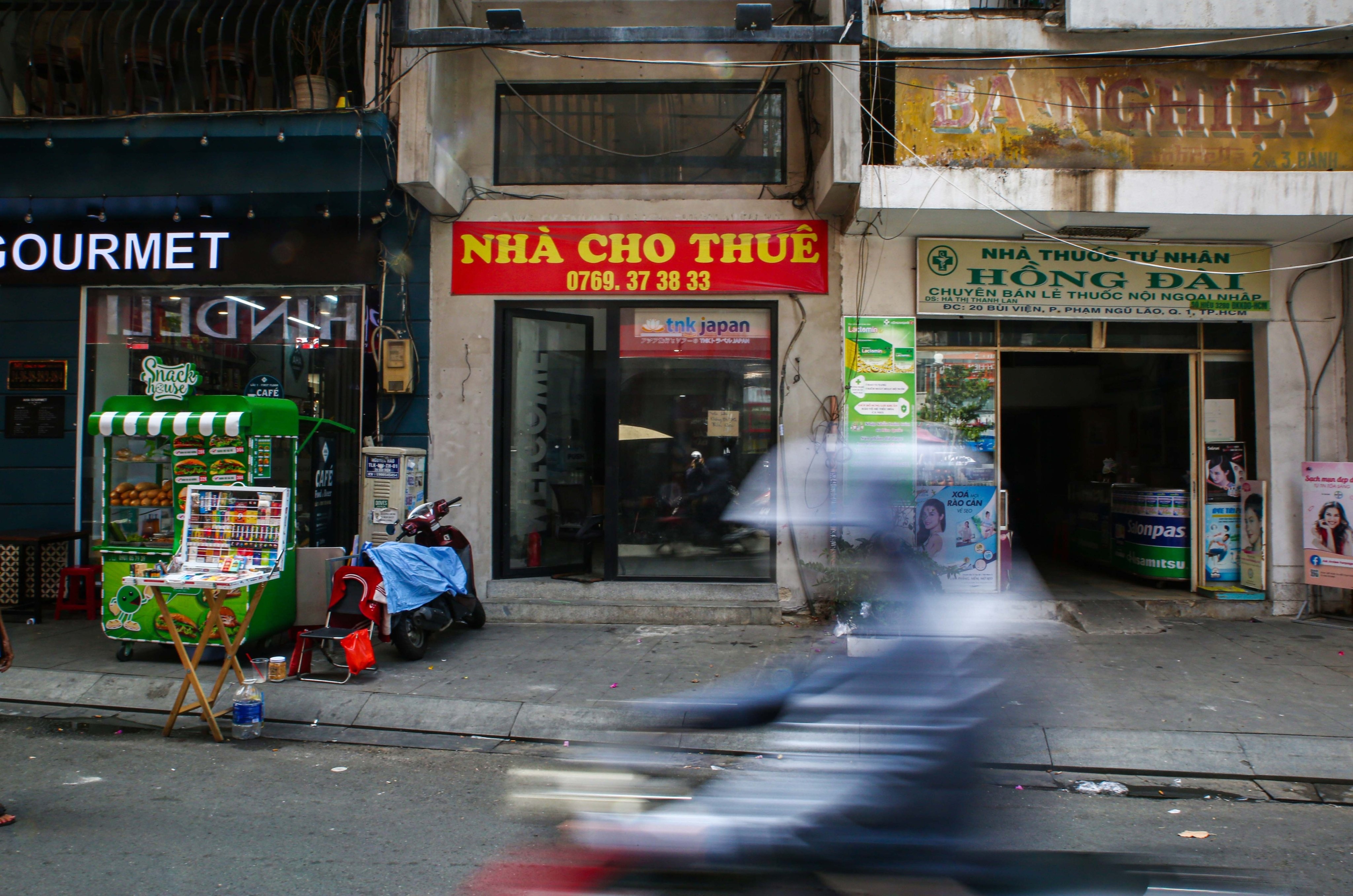 gia thue,  mo gioi,  e am anh 10