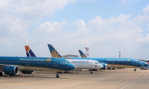 Vietnam Airlines lo sau kiem toan nam thu 3, nguy co bi huy niem yet hinh anh