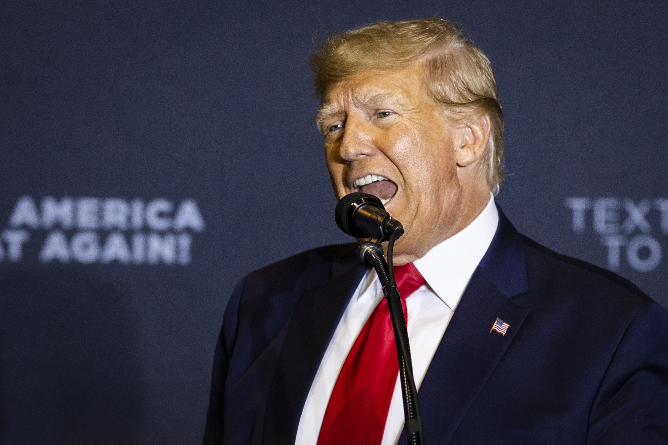 Ong Trump se khong cam Bitcoin neu tai dac cu Tong thong My hinh anh