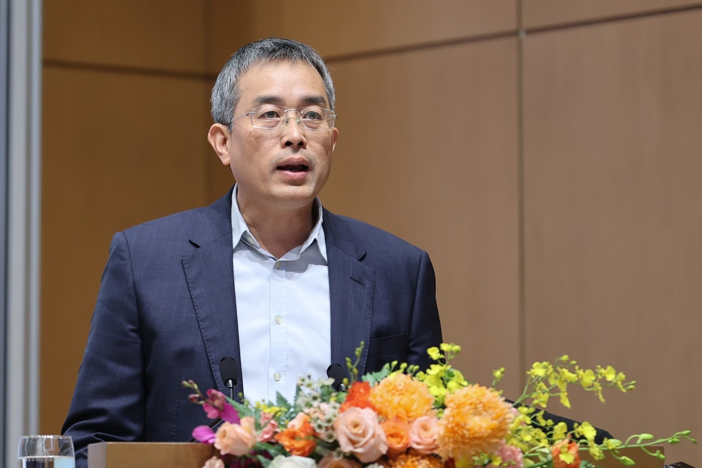 Vietnam Airlines de nghi duoc tang han muc vay, giam lai suat hinh anh