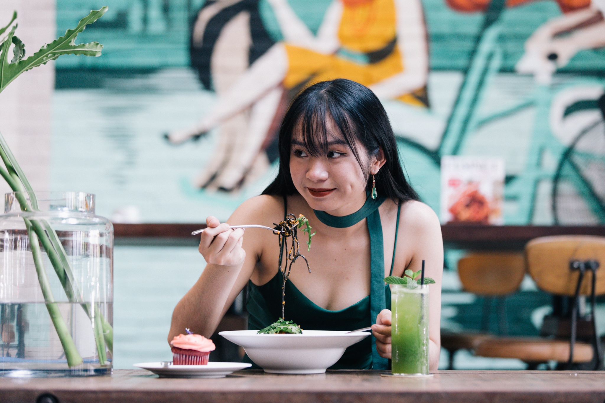 Mo nha hang, quan ca phe o Ha Noi lai hon o TP.HCM hinh anh