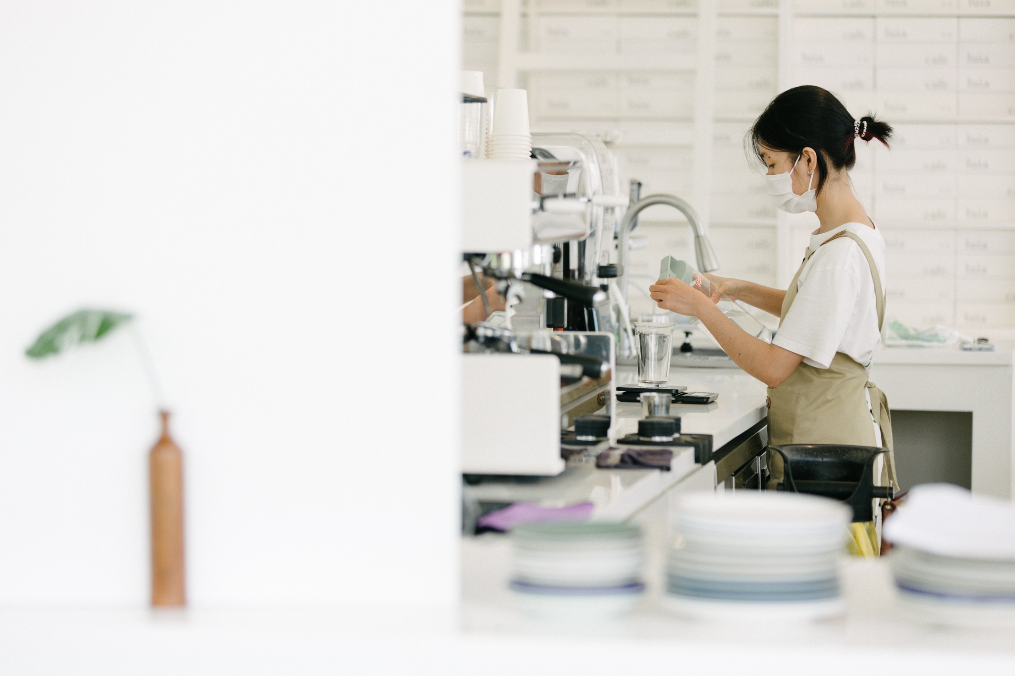 Gia moi ly ca phe sap dat do hon? hinh anh