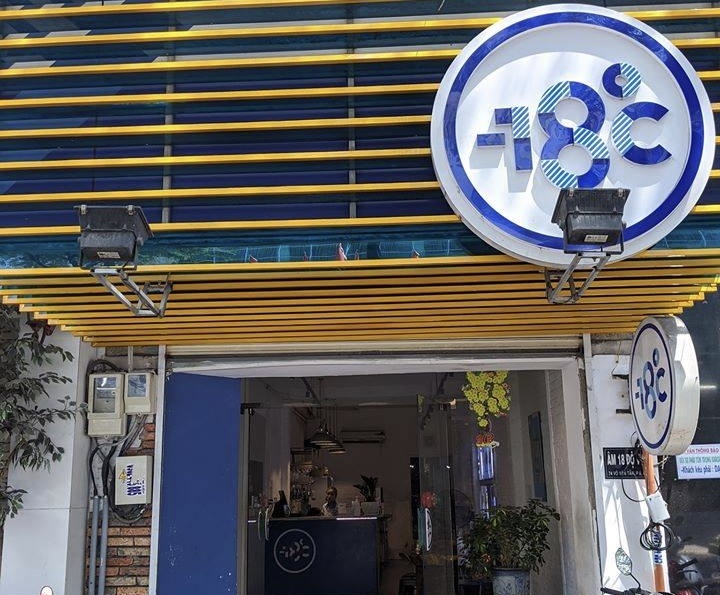 Chuoi tra sua -18 do C o TP.HCM dong cua hinh anh