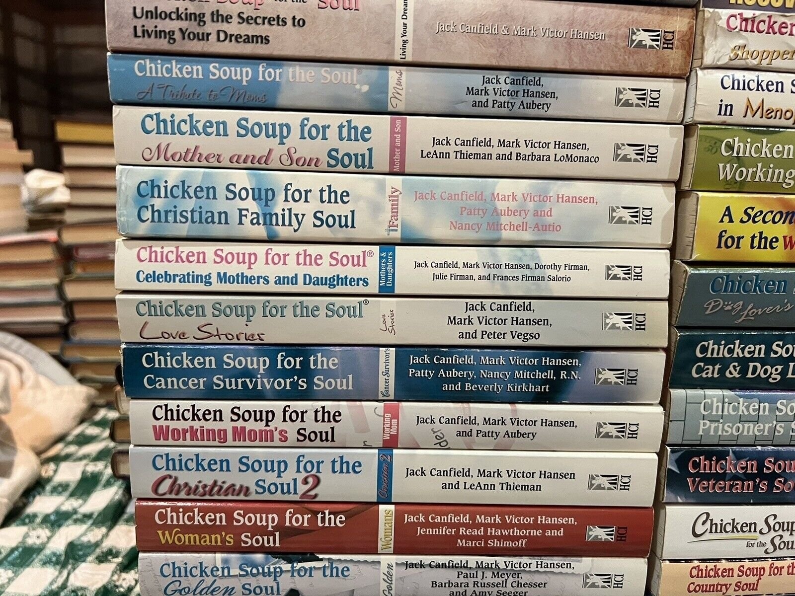 'Cha de' bo sach Hat giong tam hon nop don xin pha san hinh anh