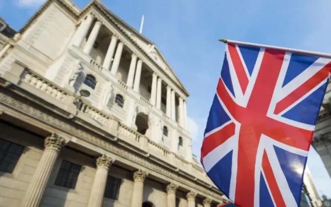 Lan song cat giam lai suat lan rong toan cau hinh anh