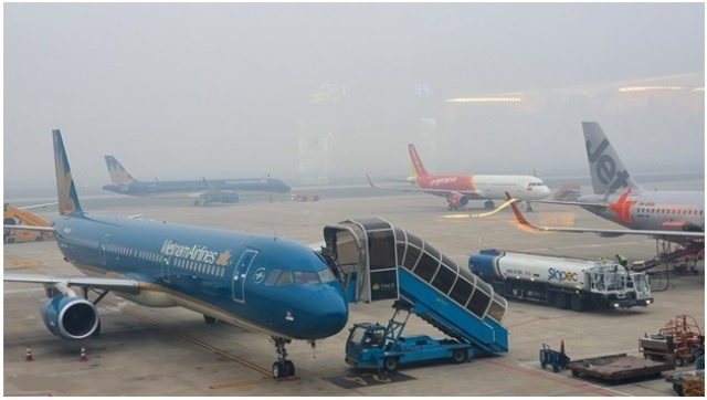 Dong cua 4 san bay de tranh bao Yagi hinh anh