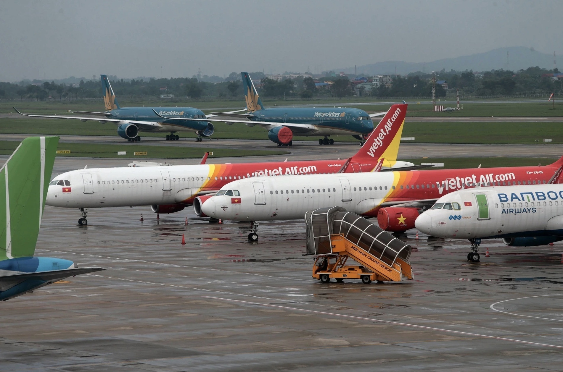 Hang bay quoc te tang chuyen den Cam Ranh, Phu Quoc mua dong hinh anh