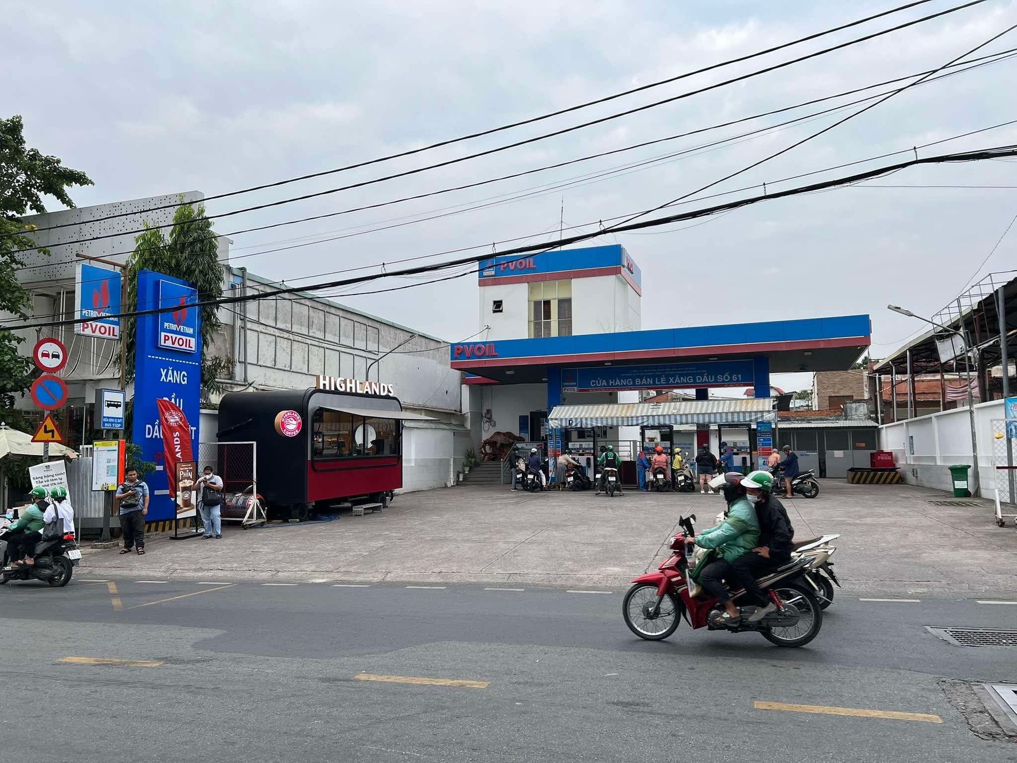 mo hinh,  cay xang,  giao thong anh 2