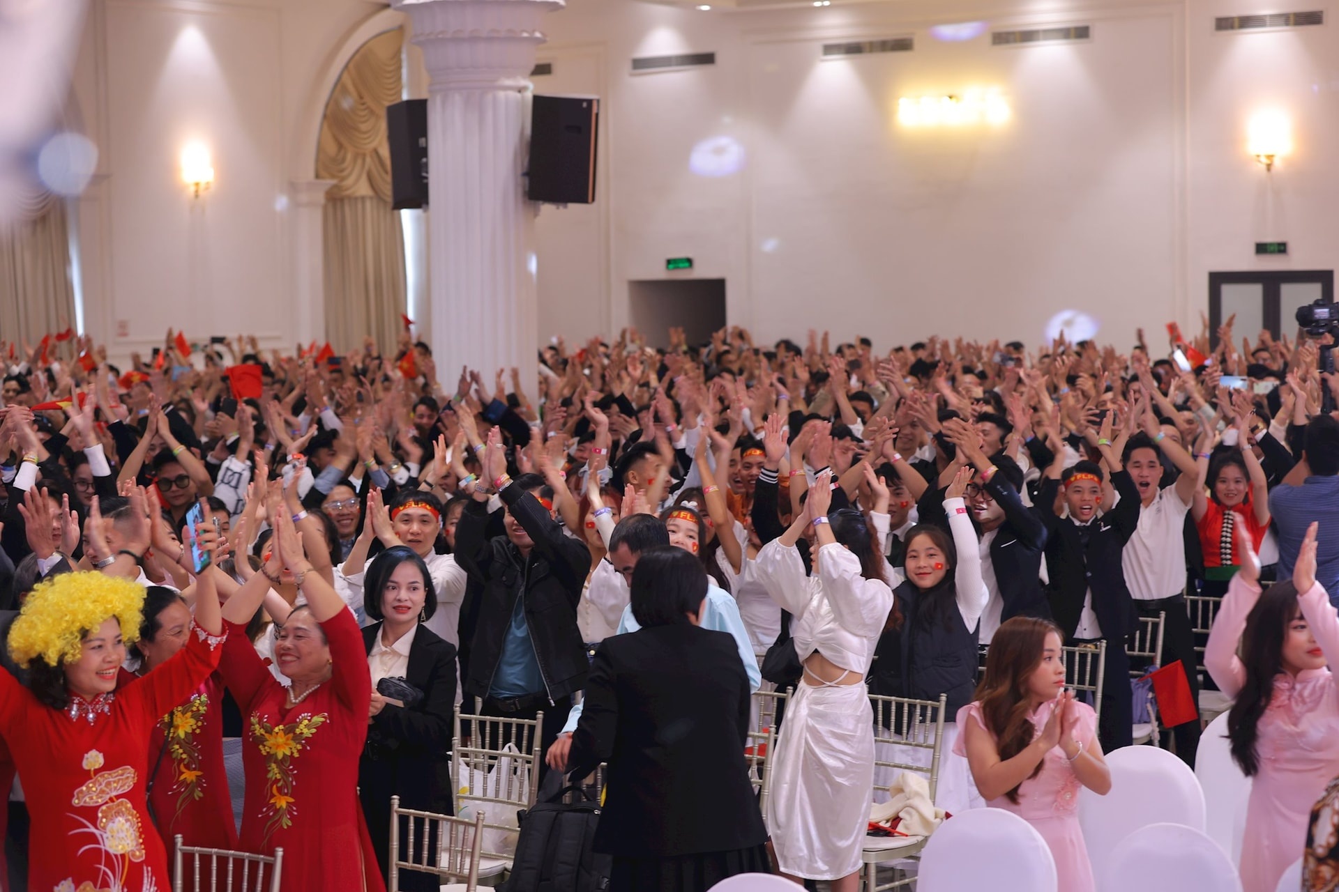 Cong ty Lo Hoi lam an ra sao truoc khi bi ngung hoat dong da cap? hinh anh