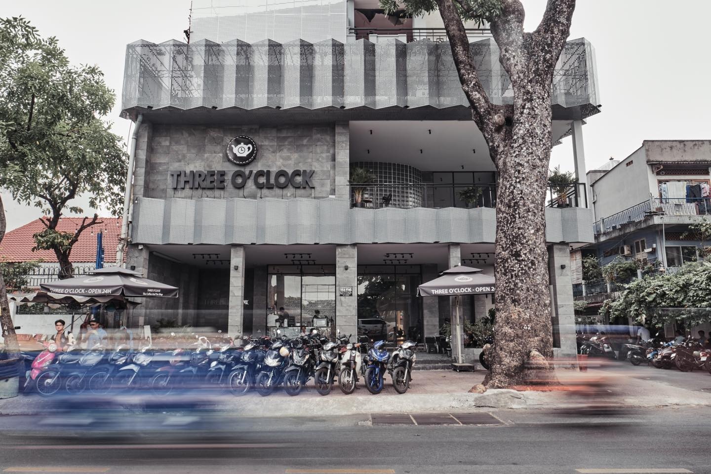 Chuoi ca phe 24/7 o TP.HCM xuat ngoai hinh anh