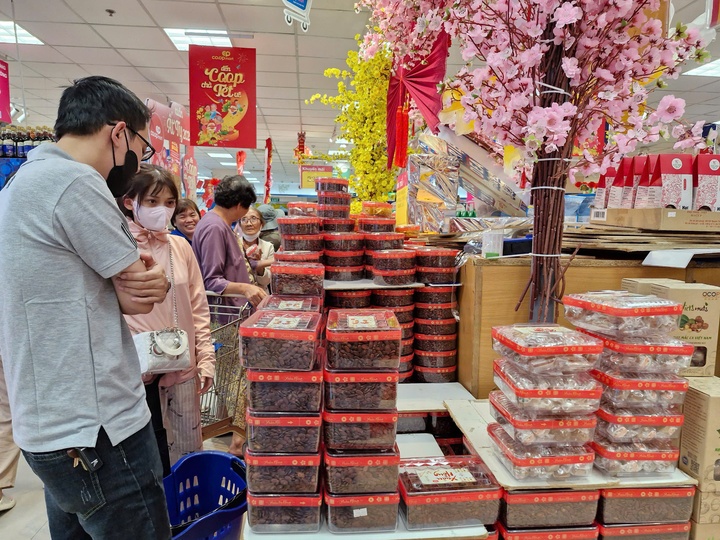 sieu thi het hang,  sieu thi tet anh 16