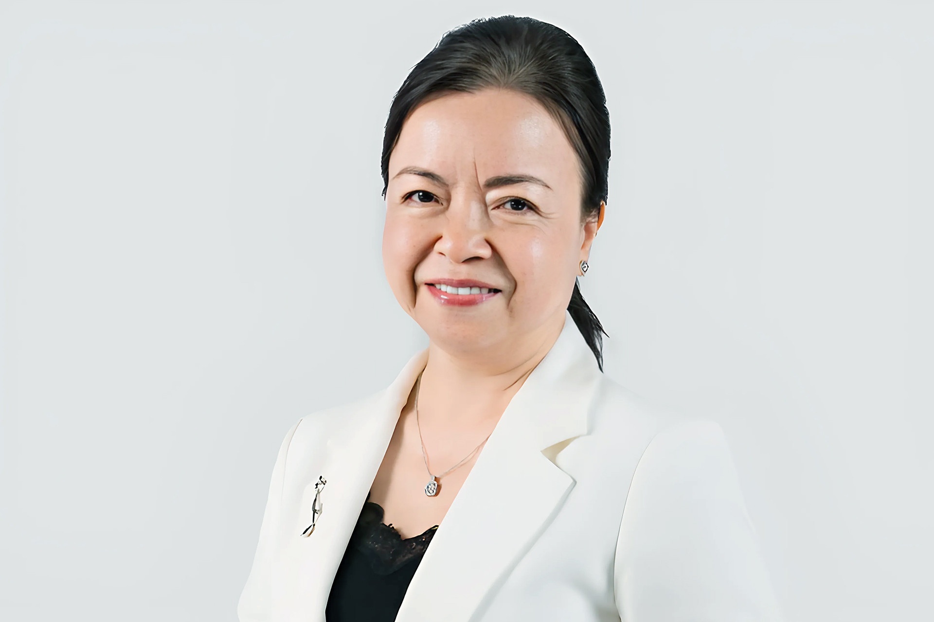Ngoi ghe CEO hon 1 thang, ba Nguyen Thi Mai Thanh nhan luong 832 trieu hinh anh