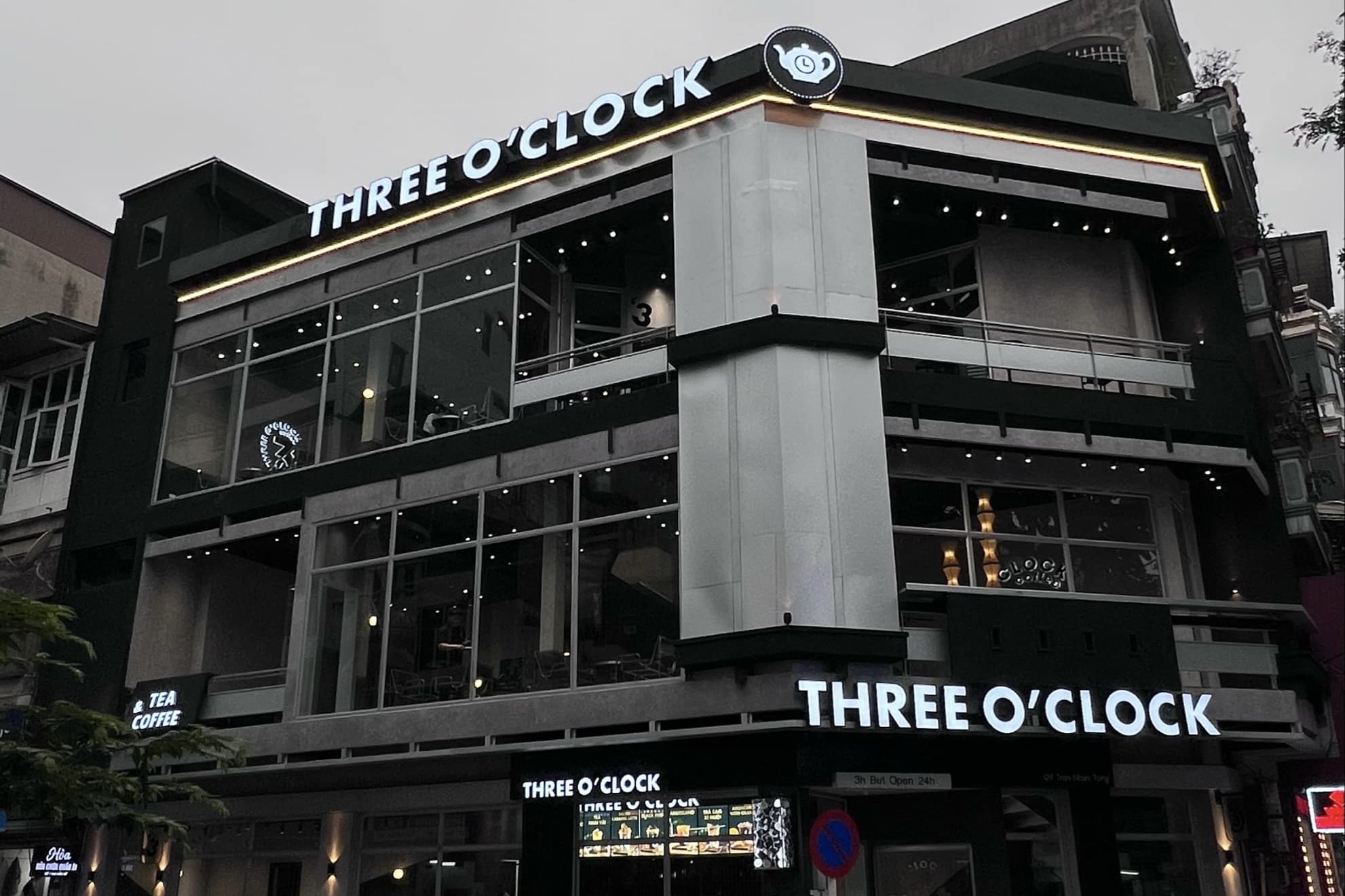 Chuoi ca phe 24/7 o TP.HCM sap khai truong cua hang dau tien tai An Do hinh anh