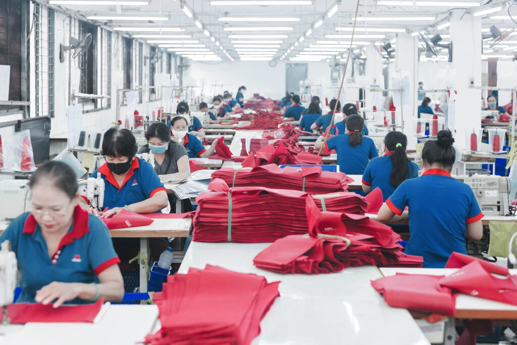 Doanh nghiep det may gan 40 nam tuoi phai ngung san xuat de cat lo hinh anh