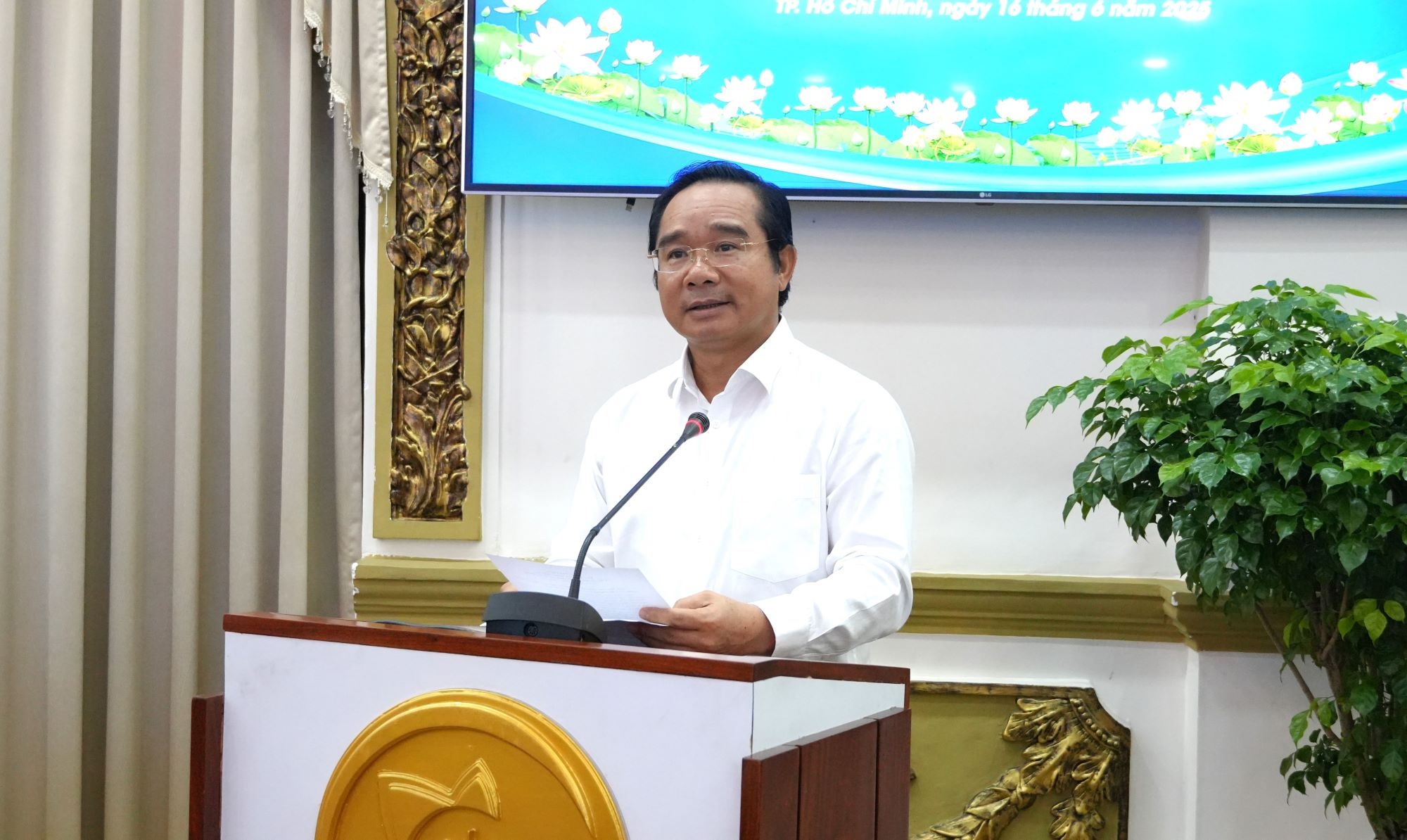 Lanh dao TP.HCM, Binh Duong, Ba Ria - Vung Tau hop chuan bi sap nhap hinh anh