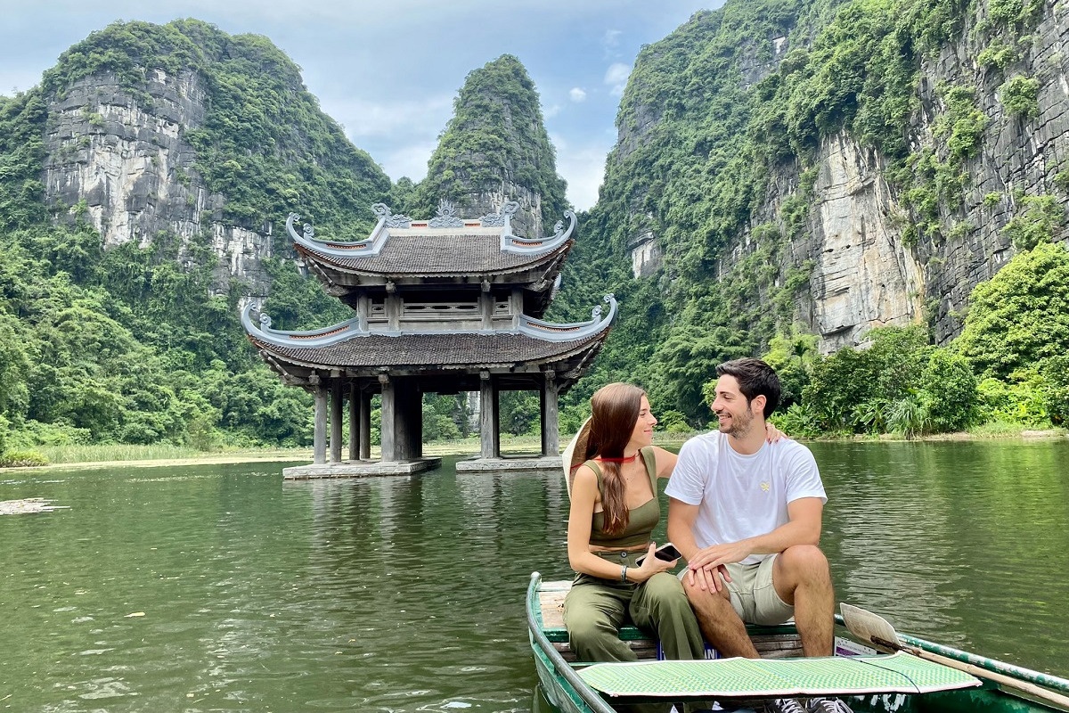 Nghien cuu de xuat xay san bay Ninh Binh hinh anh