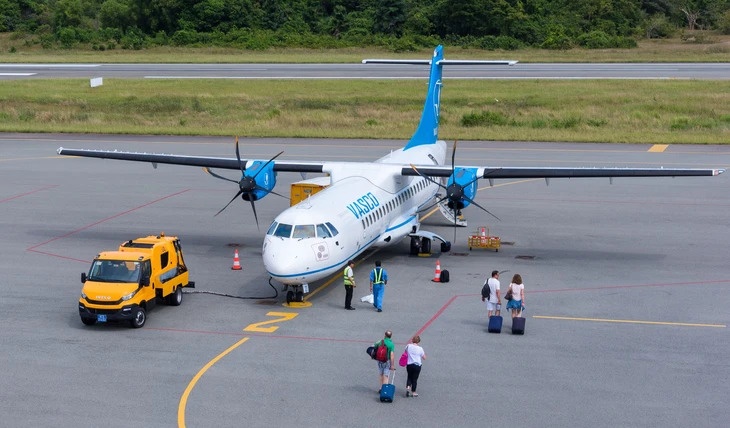 Lap quy hoach mo rong, nang cap san bay Rach Gia hinh anh