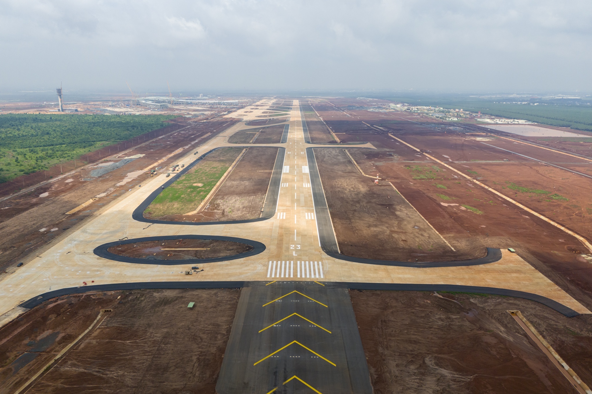 Ro ke hoach bay hieu chuan o san bay Long Thanh hinh anh