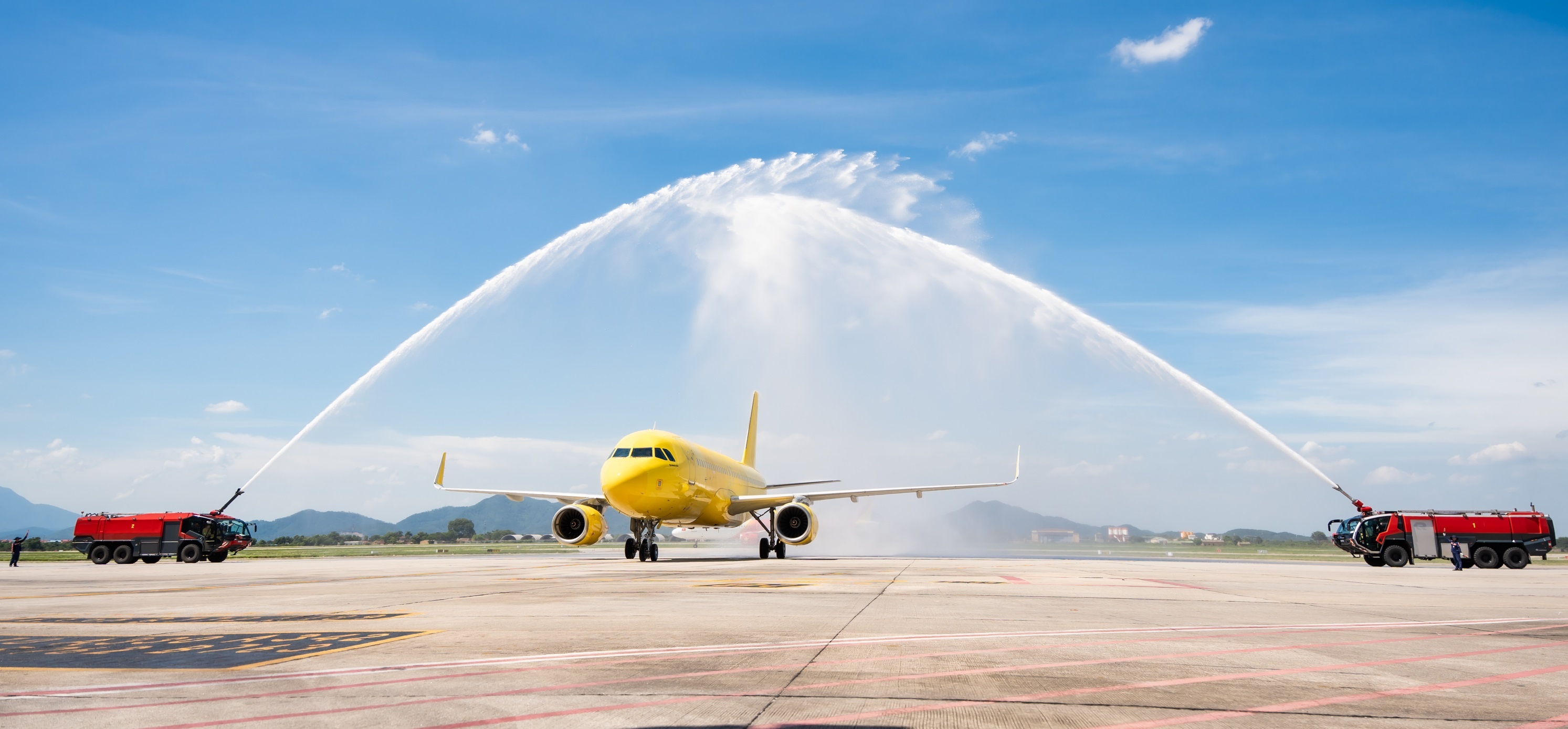 Vietravel Airlines mua tau bay thu 2 hinh anh