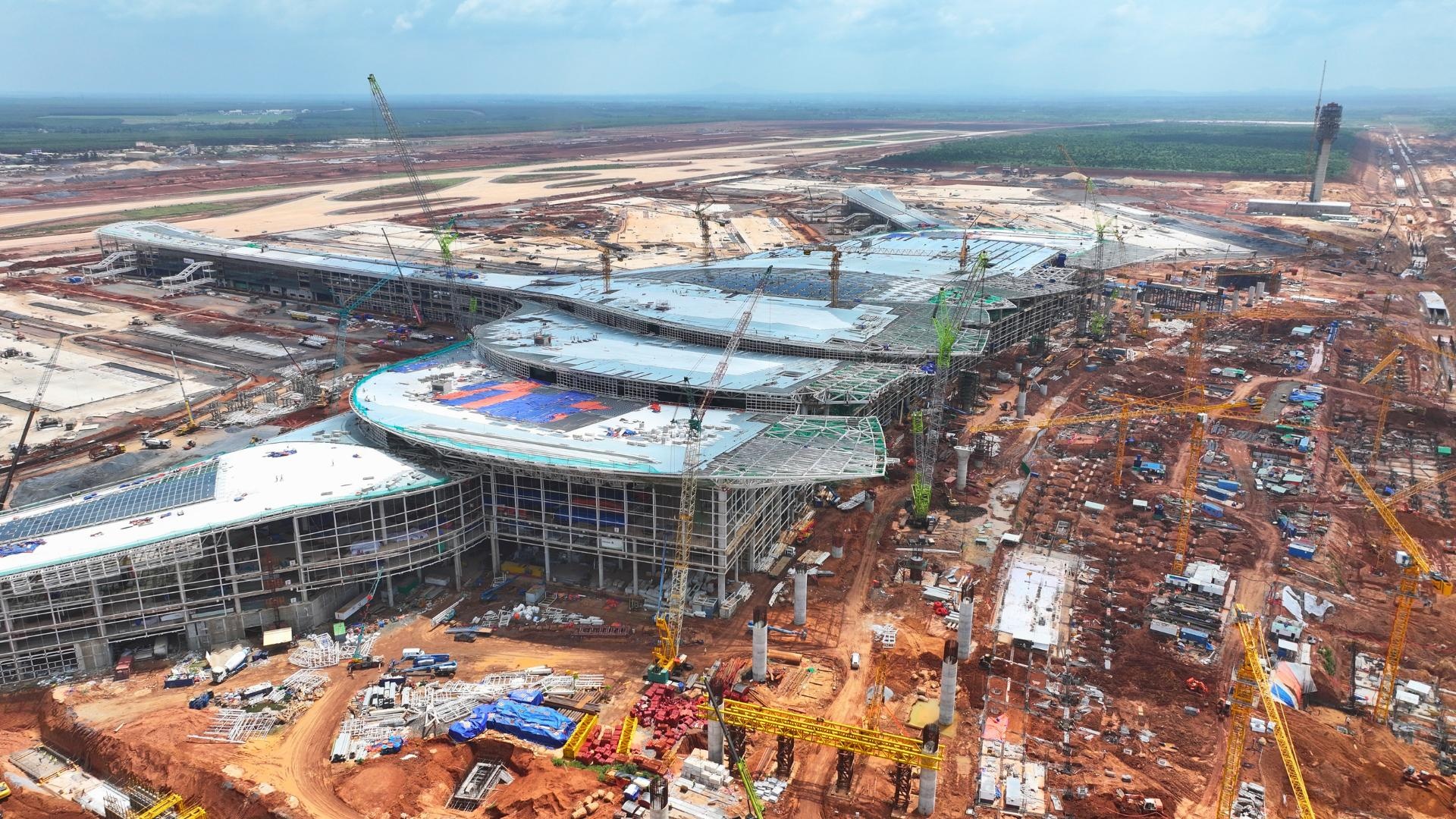 Thu tuong yeu cau khanh thanh san bay Long Thanh som 1 nam hinh anh