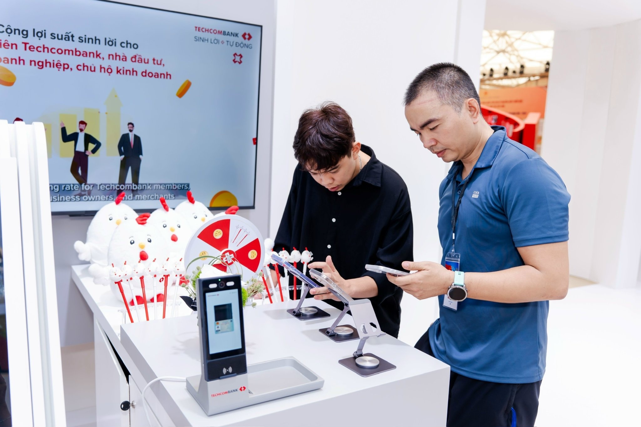 techcombank anh 4