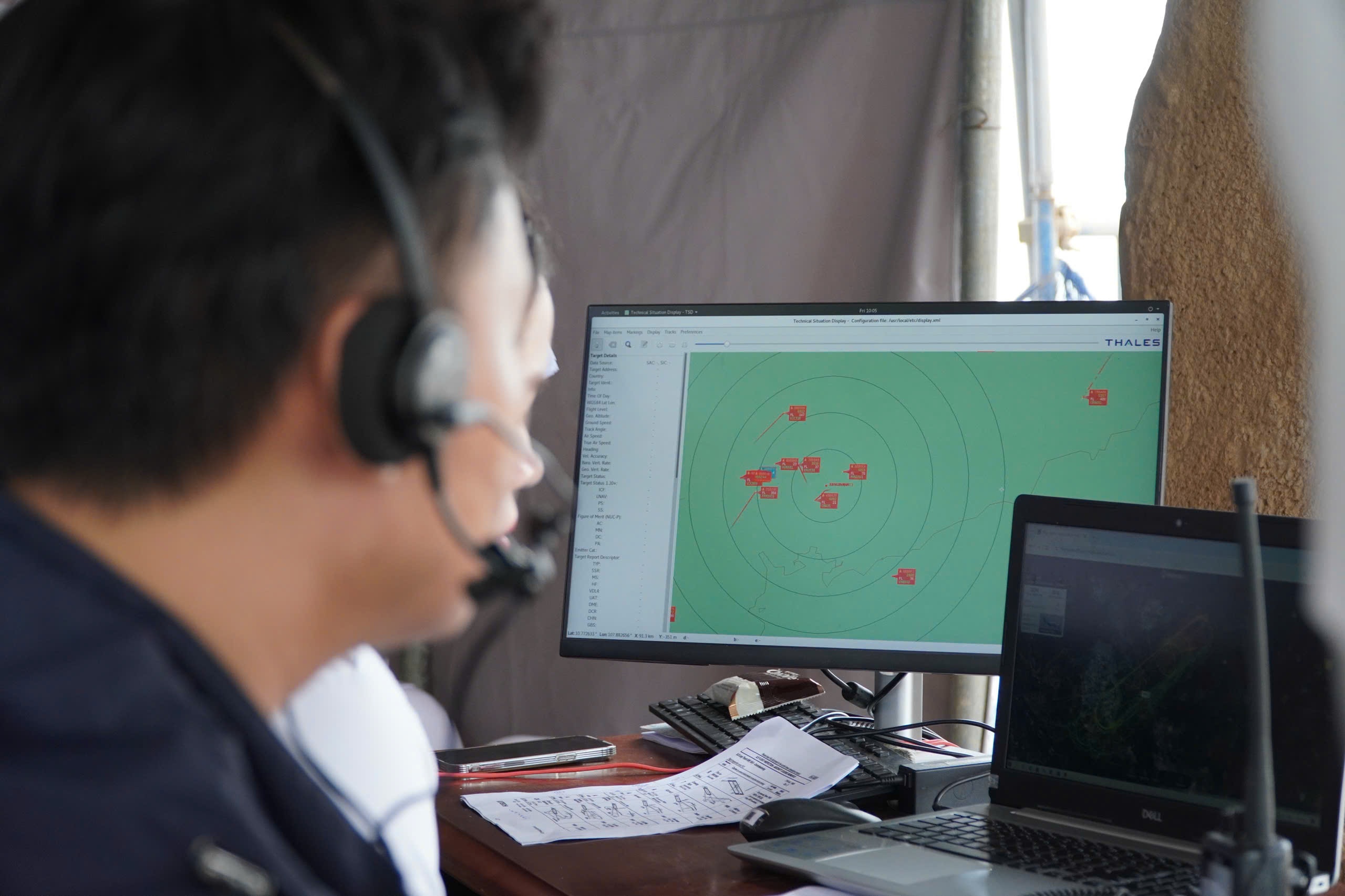 Ben trong thap khong luu 3.500 ty cao nhat Viet Nam hinh anh