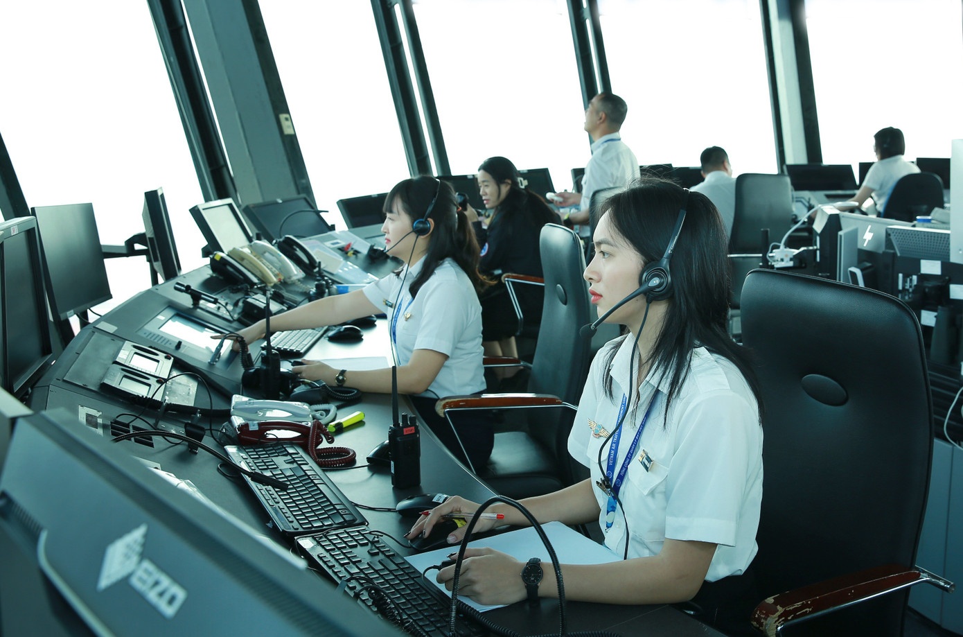 chuyen bay,  anh huong,  hang khong anh 2