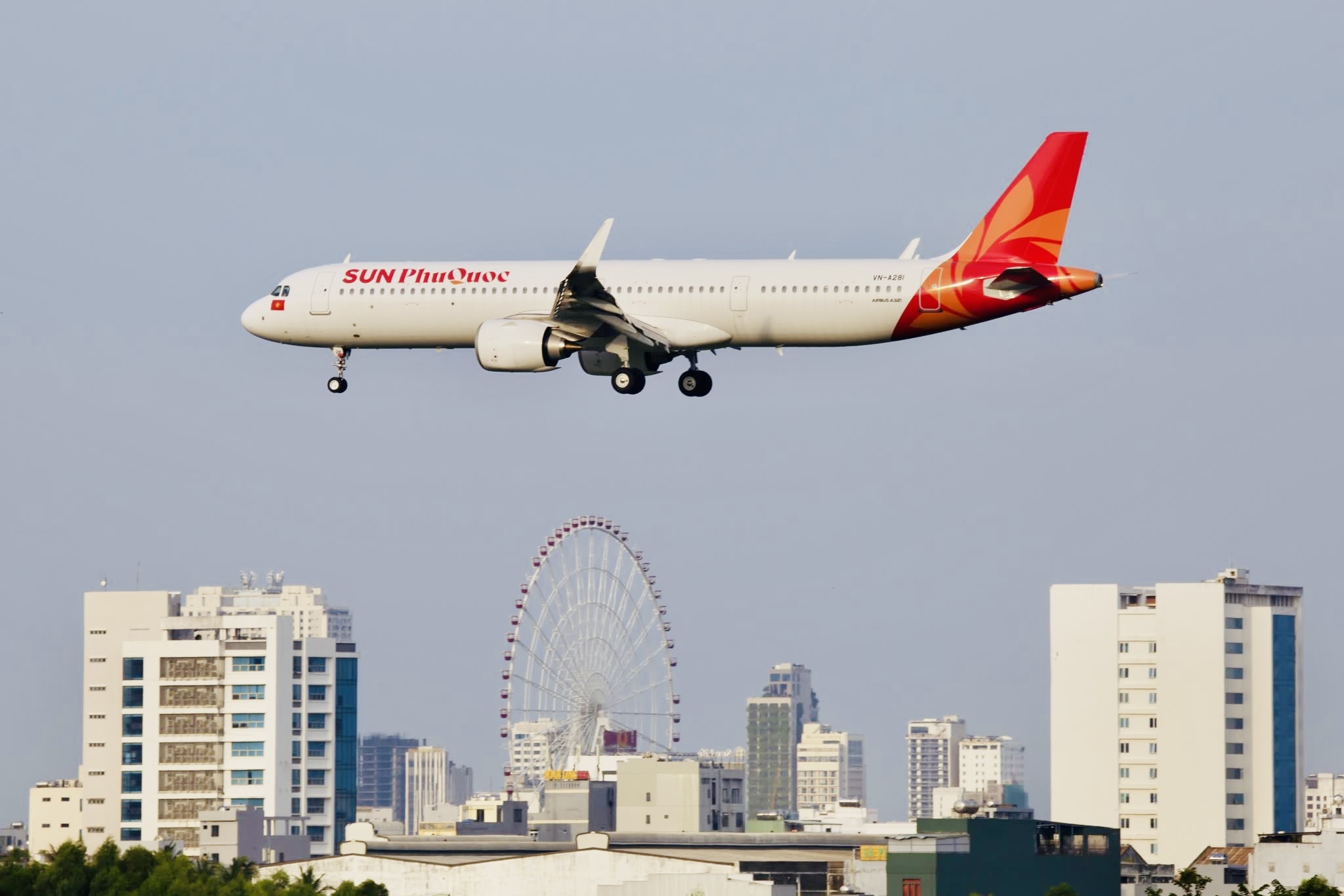 Hang bay cua Sun Group dat muc tieu phuc vu 20 trieu khach 2030 hinh anh