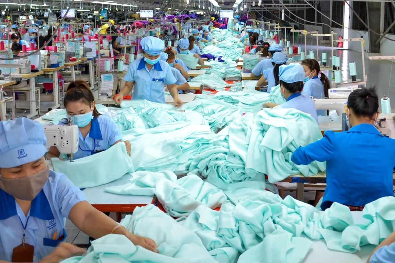 'Ong lon' nganh may mot thoi o TP.HCM nay song nho san pickleball hinh anh