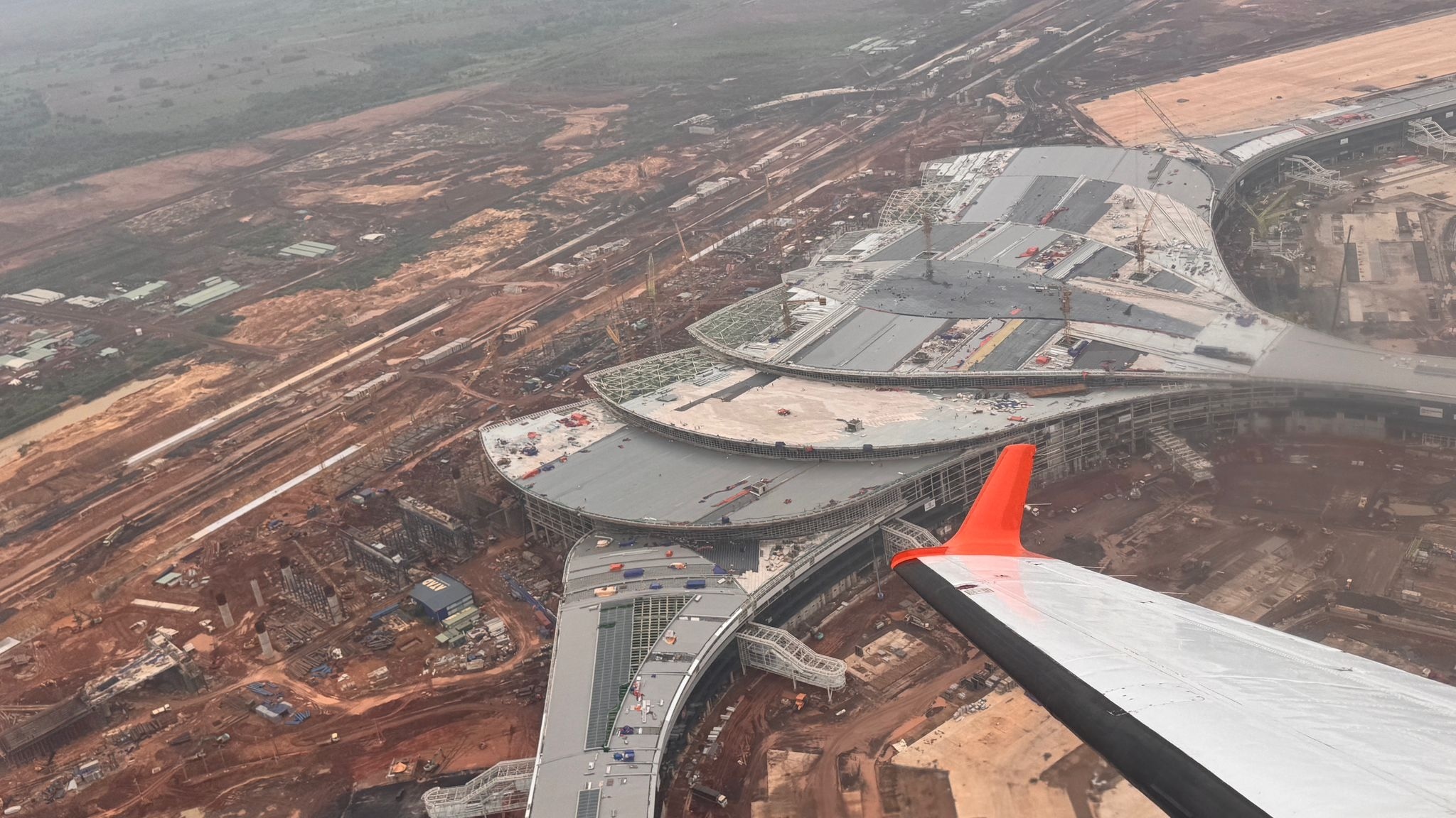 San bay Long Thanh tiep tuc tuyen quan hinh anh