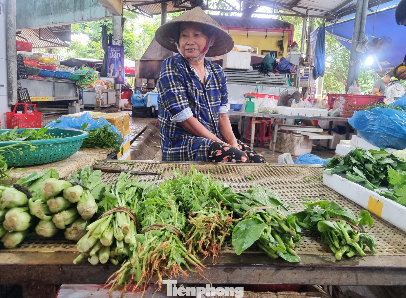 Da Nang,  buon ban,  cho bua anh 3