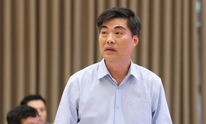 Nghien cuu them 2 san bay tang ho tro cuu nan mien Trung, Tay Nguyen hinh anh