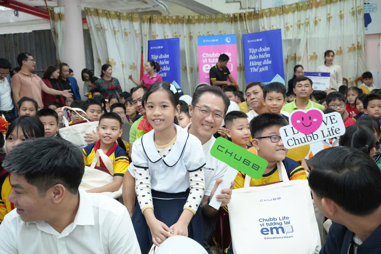 Chubb Life Viet Nam danh hon 1 ty dong ho tro khac phuc thien tai hinh anh