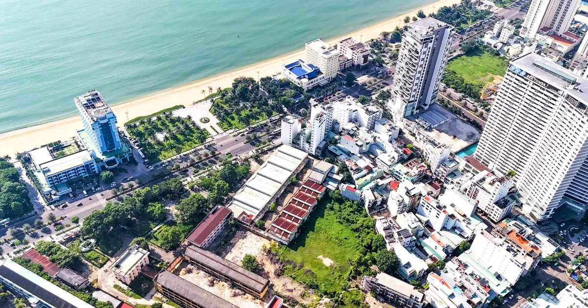 Khu 'dat vang' duong ven bien Quy Nhon da co chu dau tu hinh anh
