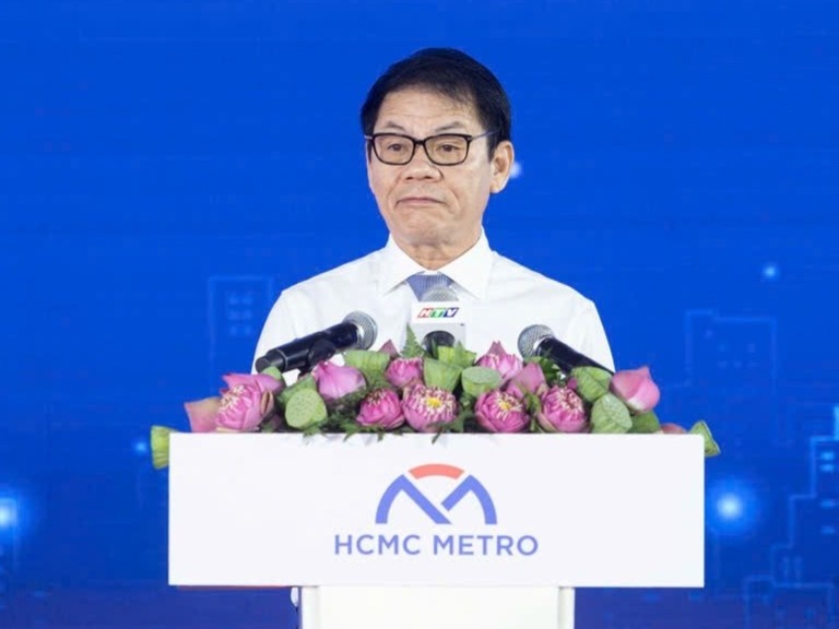 3 dai gia xuat hien trong ngay dong tho, khoi cong lich su cua TP.HCM hinh anh