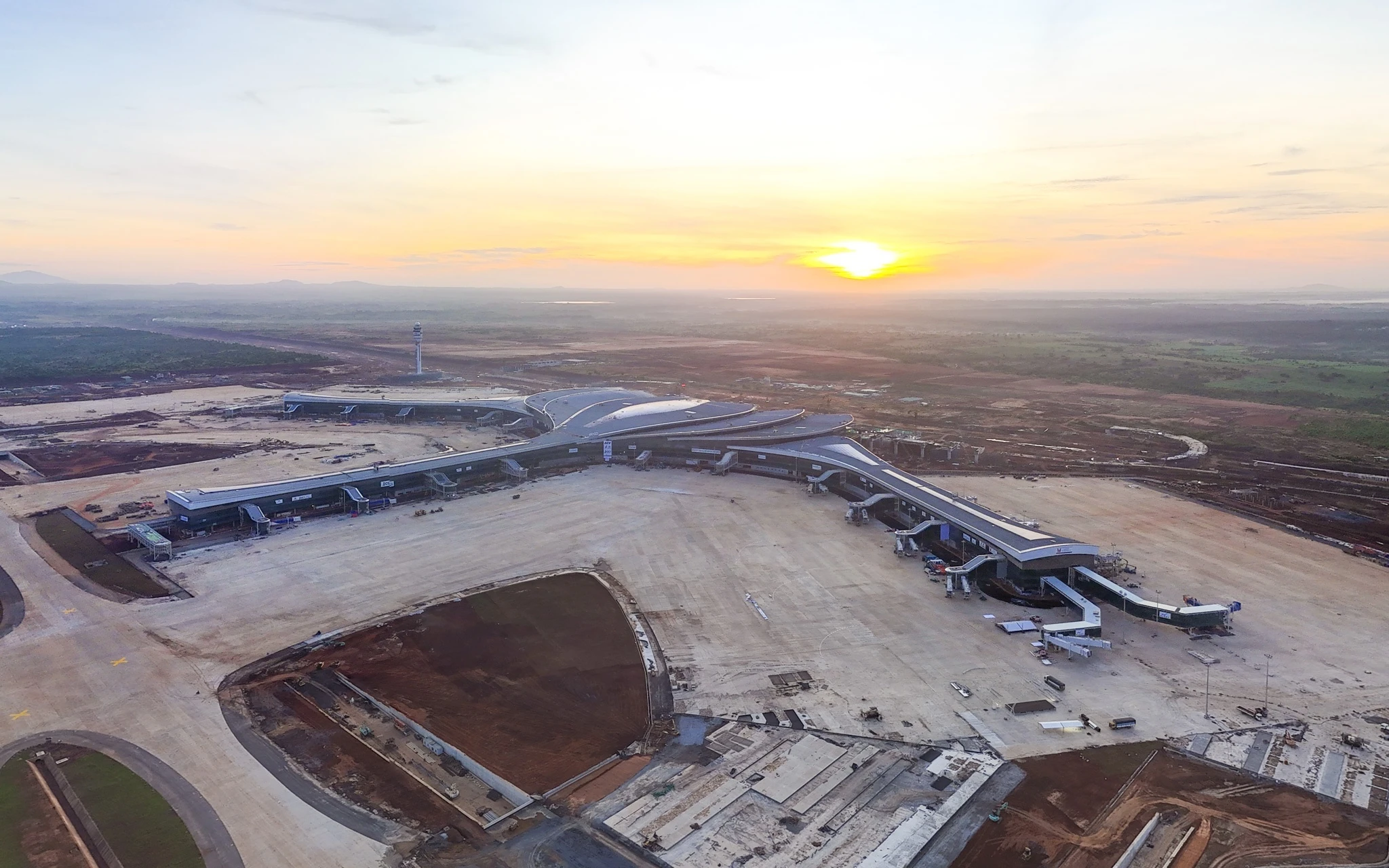 Tinh trang cac du an thanh phan tai san bay Long Thanh hinh anh