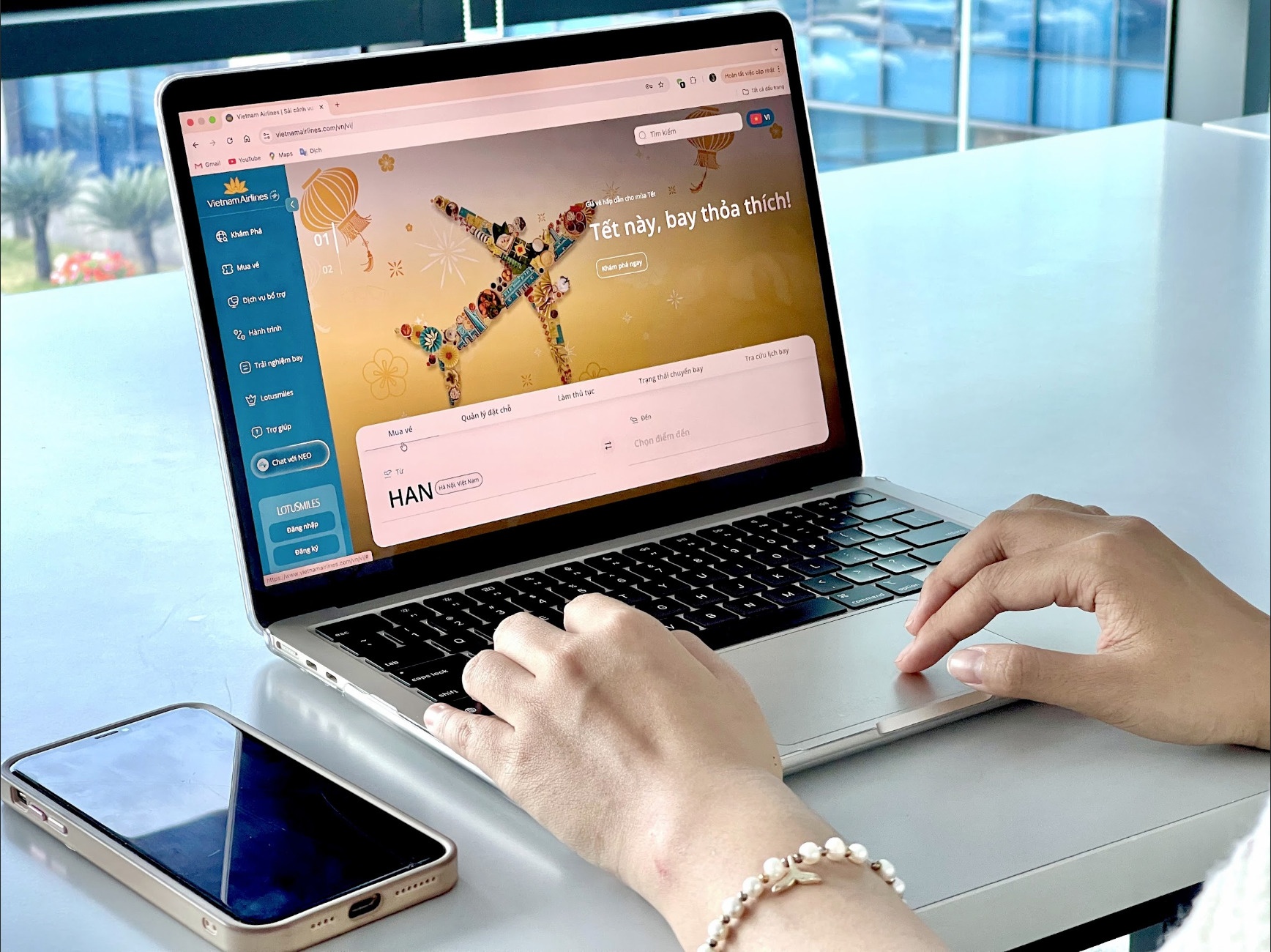 Vietnam Airlines khuyen cao khach mua ve dip Tet hinh anh