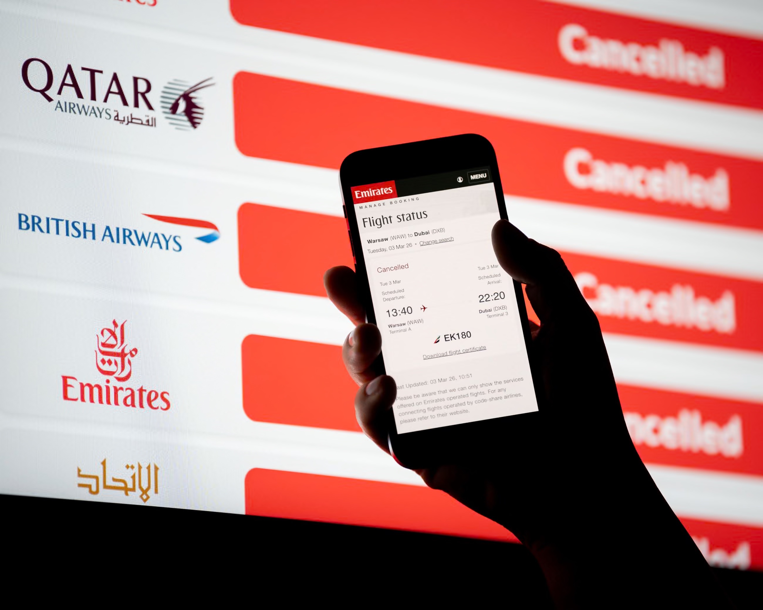 Mang bay Trung Dong roi loan, bai toan khoi phuc nan giai hinh anh