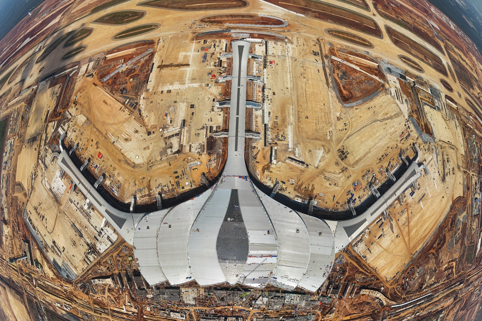 Keo dai metro so 1 den san bay Long Thanh theo lenh khan cap hinh anh