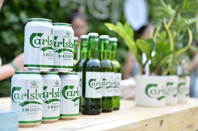 Carlsberg lo hon 800 ty o Viet Nam hinh anh