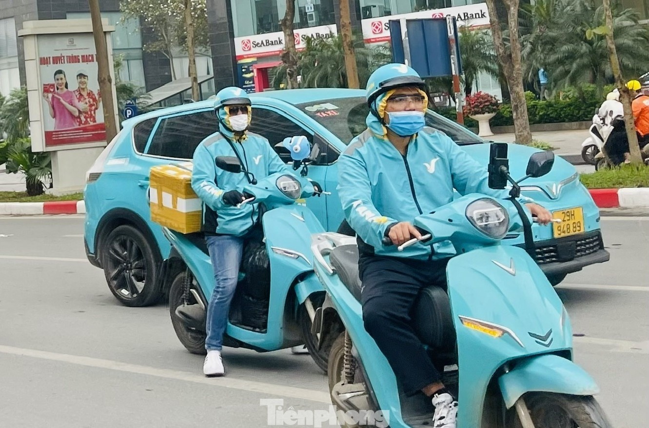 Bo Xay dung khuyen khich chuyen xe chay xang sang xe dien hinh anh