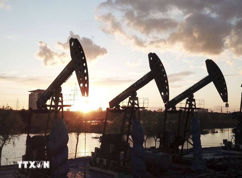 My tim cach ha nhiet cu soc nang luong do xung dot Trung Dong hinh anh