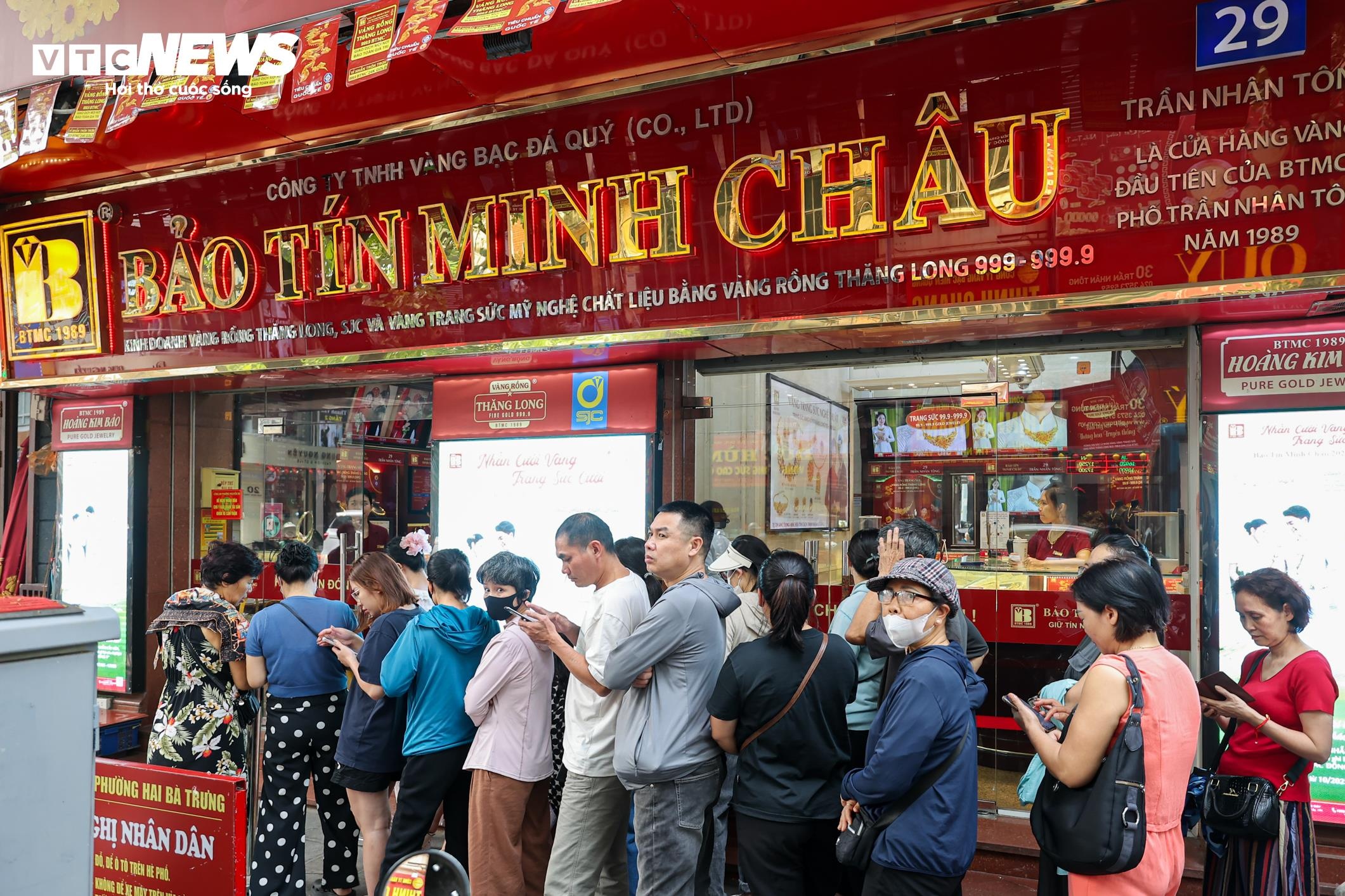 Bao Tin Minh Chau anh 1