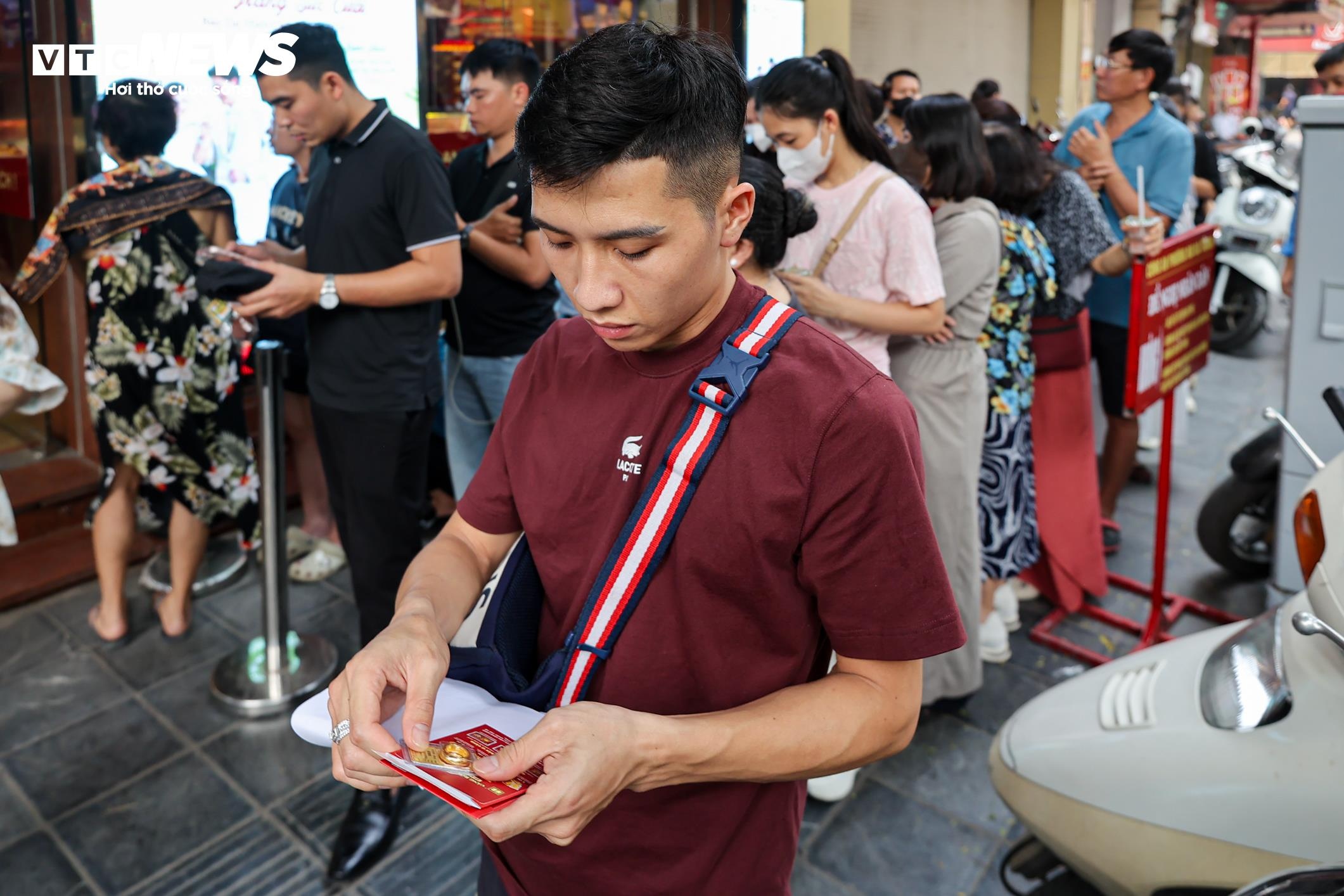 Bao Tin Minh Chau anh 7