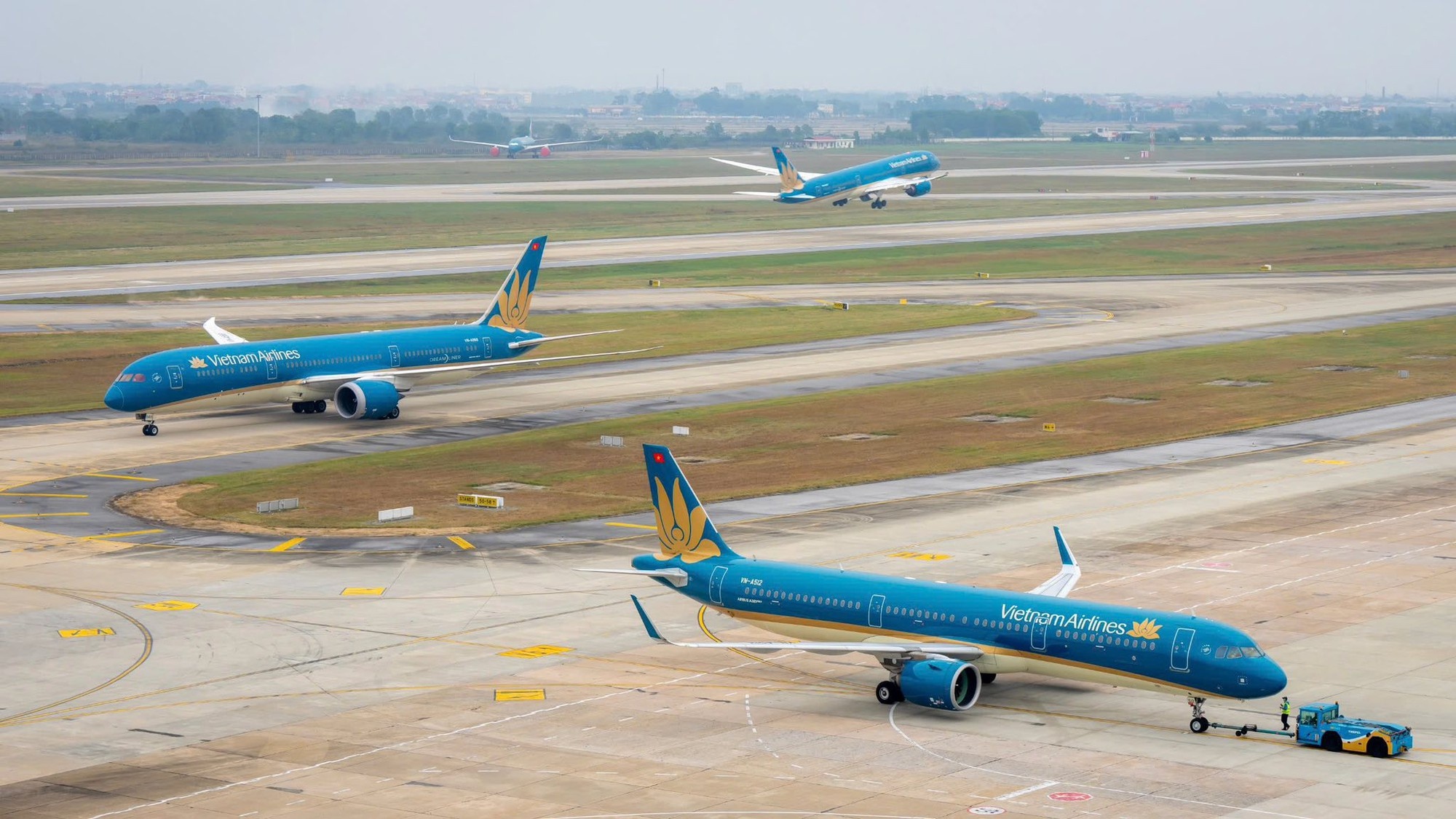 Vietnam Airlines lai hon 4.500 ty quy I, lo ap luc chi phi quy II hinh anh